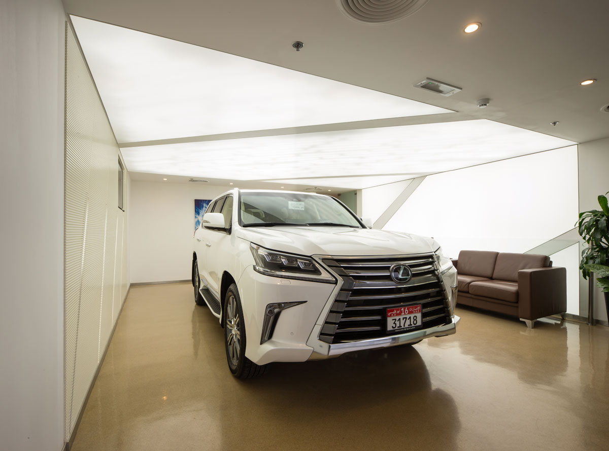 Analysing car showroom design by Al-Futtaim Interiors - Commercial