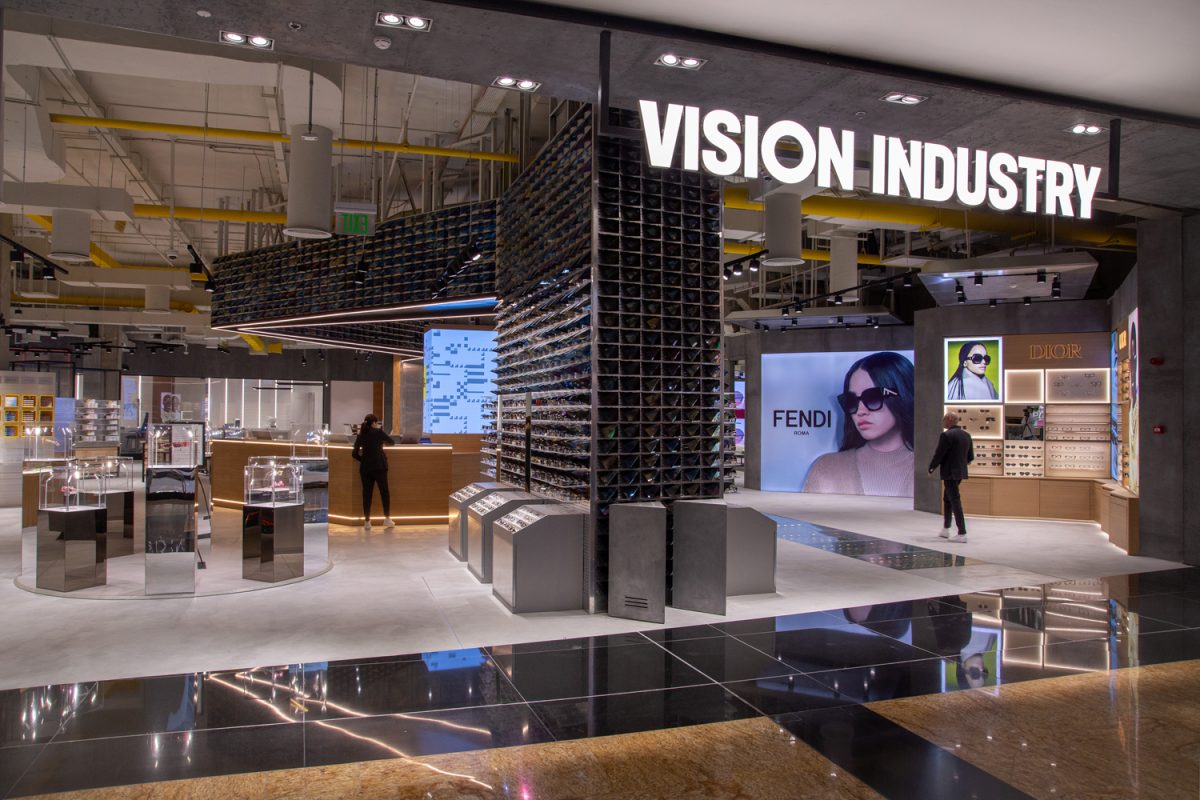 VISION INDUSTRY Revolutionising the eyewear retail experience