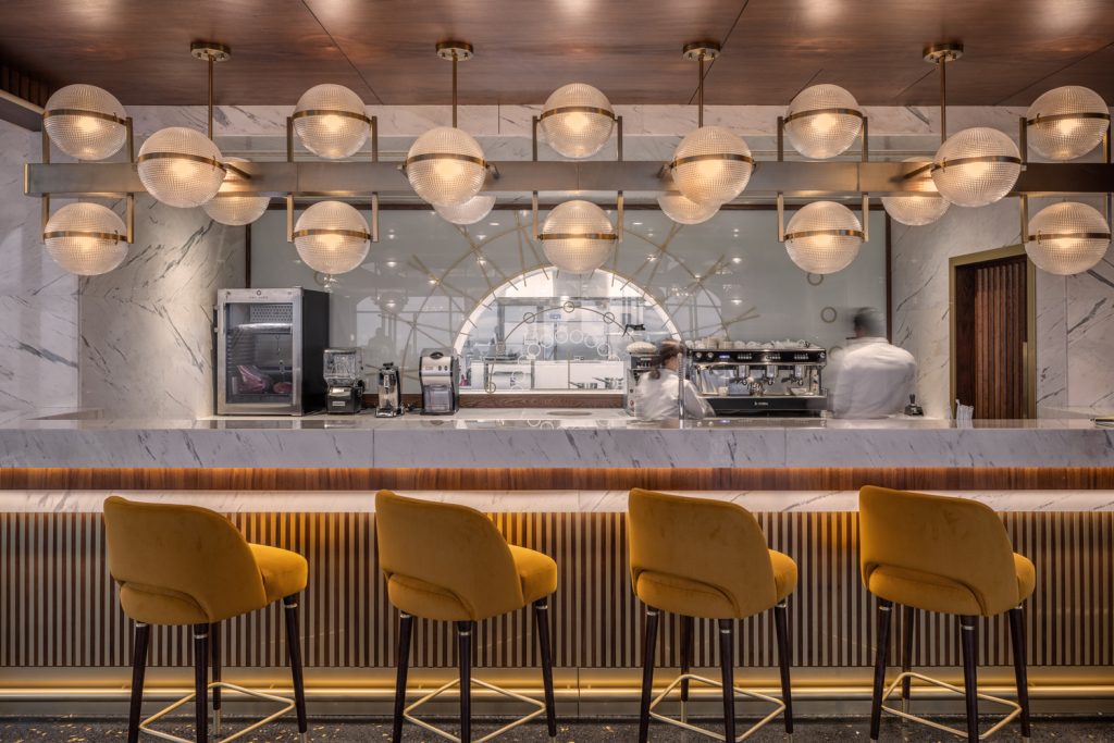 AQForm - Inspirational interior of Neo art deco cafe