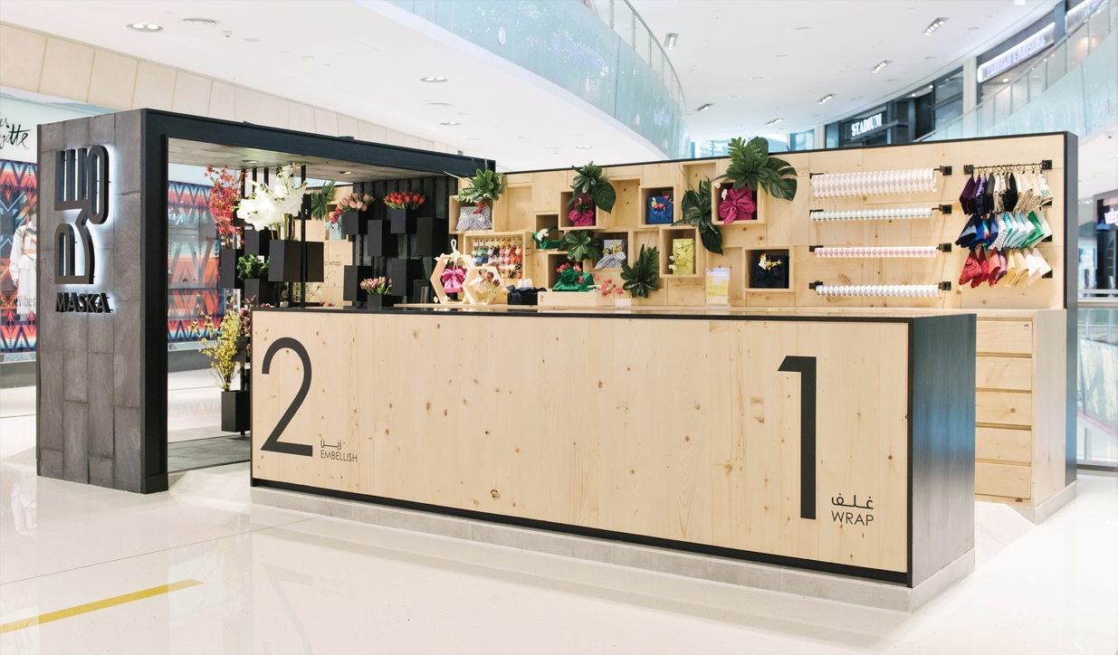 Sneha Divias creates 360 degrees wooden kiosk for ...