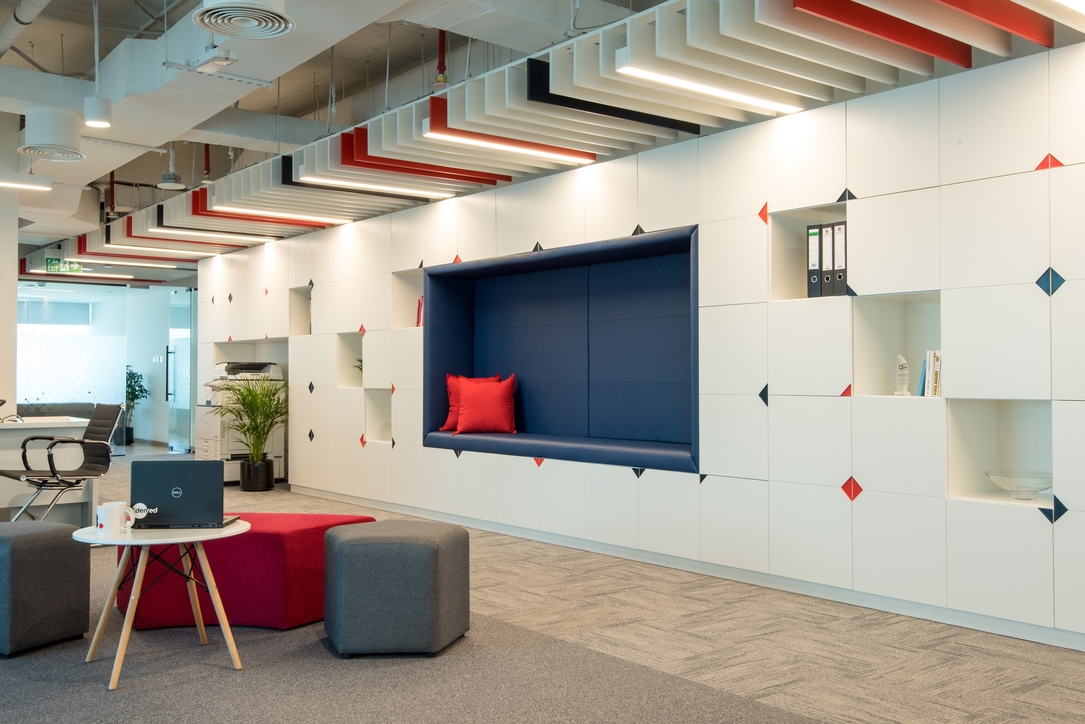 Dubai S Dz Design Creates Open Plan Office For Corporate Firm That Doubles Up As Co Working Space Projects Dz Design Office Design Dubai Office Design Open Plan Offices Cid